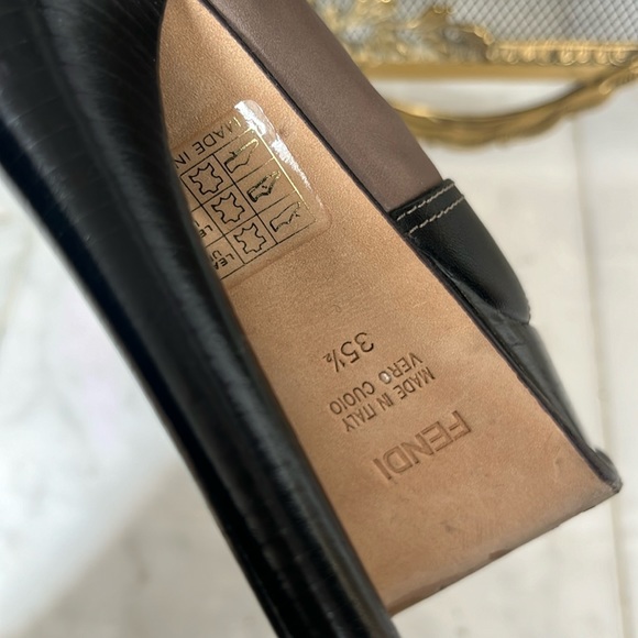 FENDI Fendista Taupe & Black Leather Platform Ankle Boots, Size 35 - Picture 7 of 16